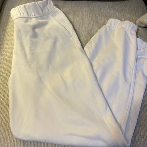 Lululemon HR jogger size 6 brand new never worn